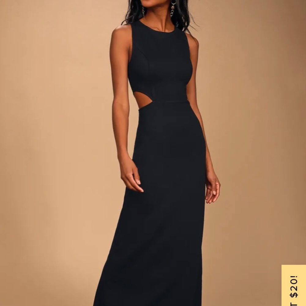 NWOT Lulu’s Guest to Impress Black Cutout Maxi Dress